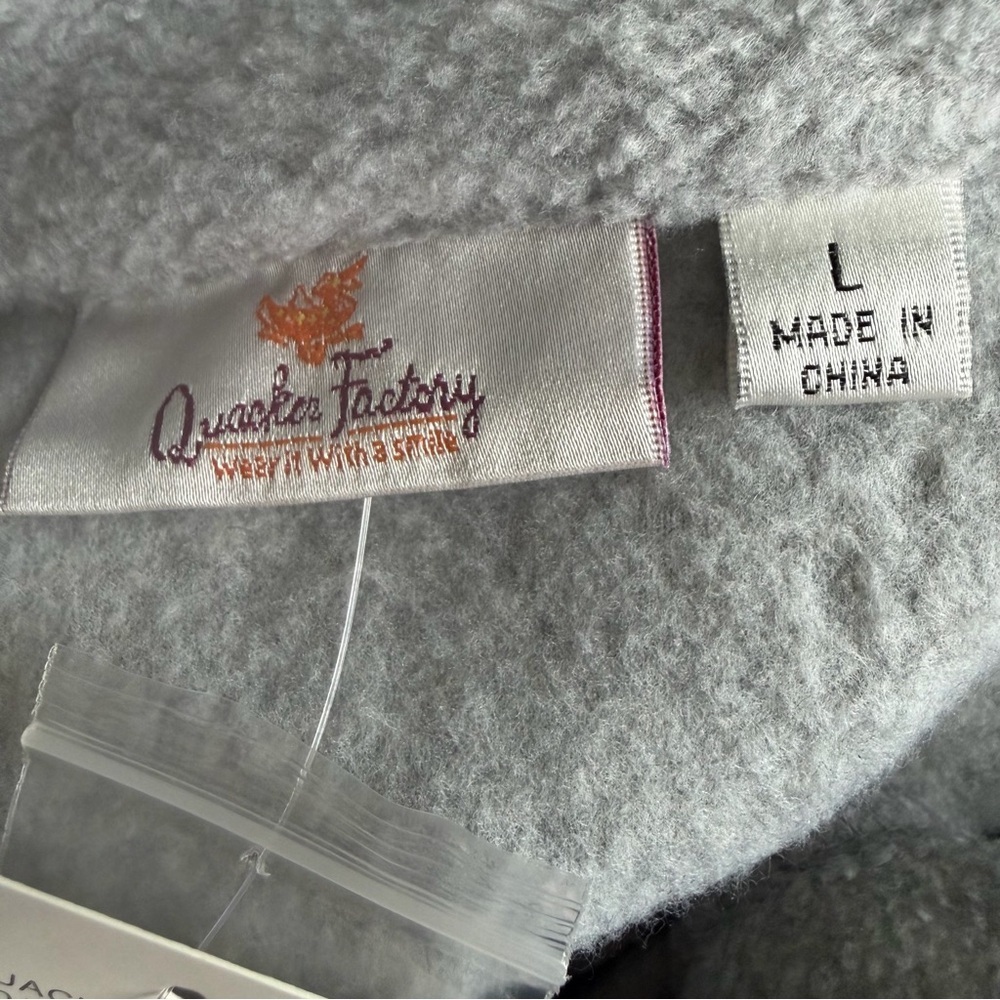 Quacker Factory Women’s L Gray Fleece Zip Jacket Ruffle Rhinestone Mock Neck - Picture 14 of 16